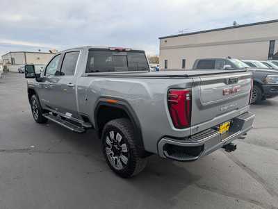 2025 GMC 2500 Crew Cab, $67987. Photo 6