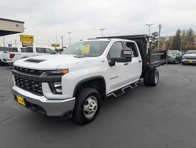 2020 Chevrolet 3500 Crew Cab, $40495. Photo 4