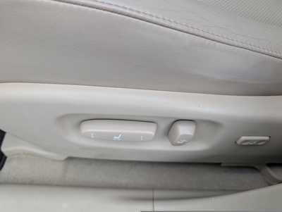 2011 Lexus RX 350, $14987. Photo 12