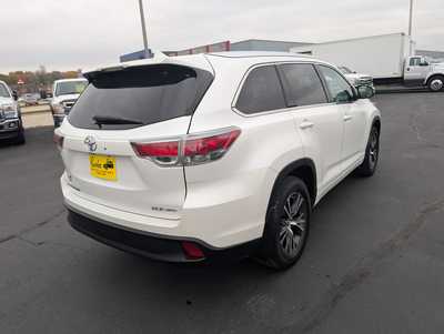 2016 Toyota Highlander, $20487. Photo 8