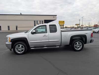2013 Chevrolet 1500 Ext Cab, $14989. Photo 5