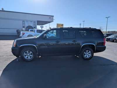 2012 GMC Yukon XL, $13987. Photo 5