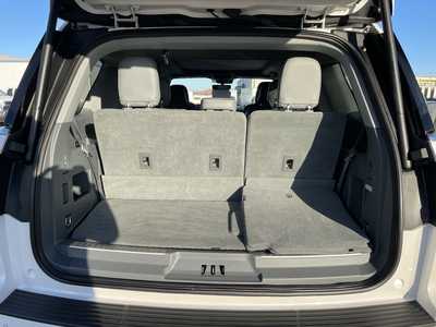 2018 Lincoln Navigator, $38992. Photo 9