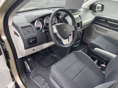 2010 Dodge Caravan, Grand, $8997. Photo 12