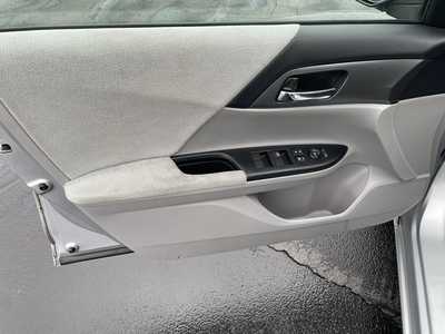 2013 Honda Accord, $11937. Photo 11