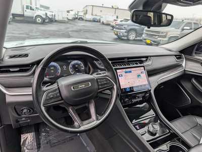 2022 Jeep Grand Cherokee L, $29986. Photo 12