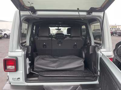 2023 Jeep Wrangler, $37995. Photo 9