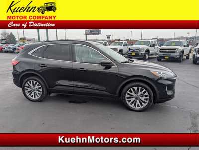 2022 Ford Escape, $19977. Photo 1