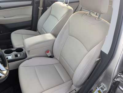 2015 Subaru Legacy, $9495. Photo 11
