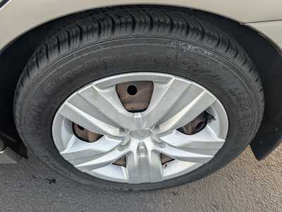 2015 Subaru Legacy, $9495. Photo 9