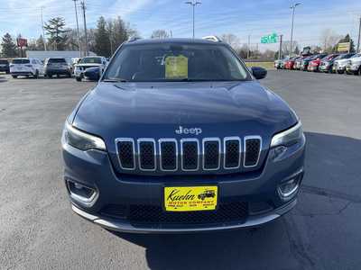 2020 Jeep Cherokee, $17995. Photo 3