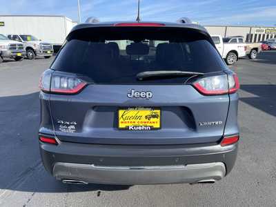 2020 Jeep Cherokee, $17995. Photo 7