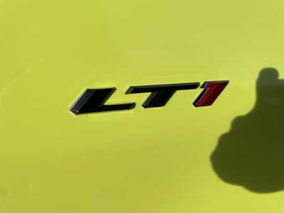 2021 Chevrolet Camaro, $39987. Photo 9