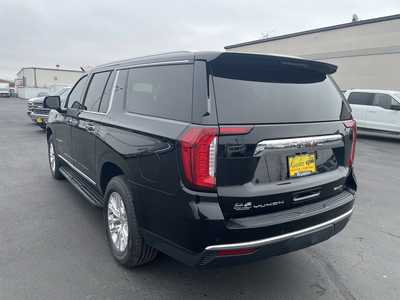 2021 GMC Yukon XL, $41987. Photo 7