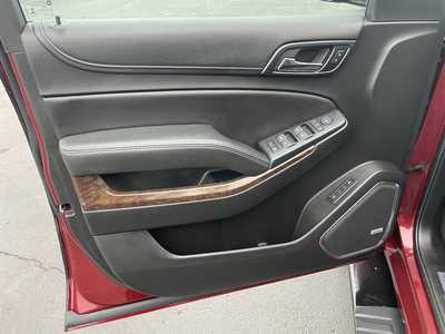 2018 Chevrolet Tahoe, $29587. Photo 11