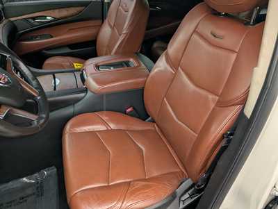 2015 Cadillac Escalade ESV, $23987. Photo 11