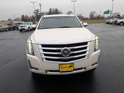 2015 Cadillac Escalade ESV, $23987. Photo 3