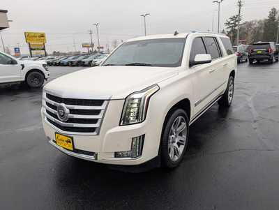 2015 Cadillac Escalade ESV, $23987. Photo 4