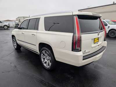 2015 Cadillac Escalade ESV, $23987. Photo 6