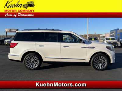 2018 Lincoln Navigator, $38992. Photo 1