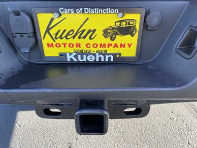 2020 Ford F250 Ext Cab, $33967. Photo 9