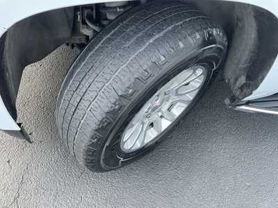 2019 GMC Yukon XL, $20977. Photo 10