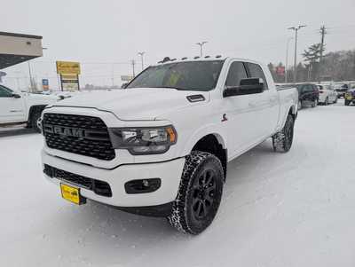 2022 RAM 2500 Crew Cab, $59987. Photo 4