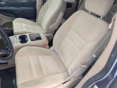 2014 Dodge Caravan, Grand, $12907. Photo 10