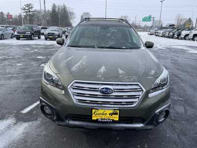 2016 Subaru Outback, $18987. Photo 3