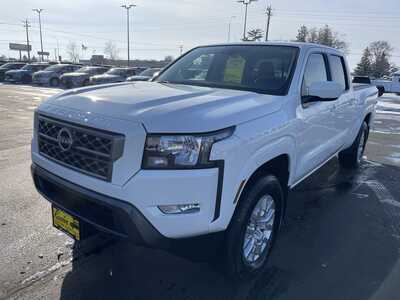 2023 Nissan Frontier, $32695. Photo 4