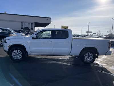 2023 Nissan Frontier, $32695. Photo 5