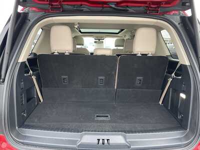 2022 Ford Expedition, $47925. Photo 9
