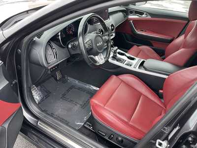 2022 Kia Stinger, $35995. Photo 12