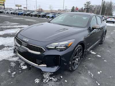 2022 Kia Stinger, $35995. Photo 4
