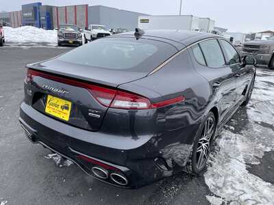 2022 Kia Stinger, $35995. Photo 8