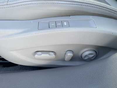 2011 Buick LaCrosse, $11345. Photo 12