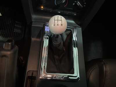 2007 Ford Mustang, $18995. Photo 12