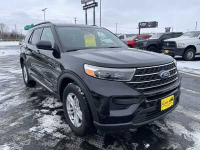 2020 Ford Explorer, $23477. Photo 2