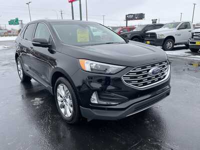 2022 Ford Edge, $21995. Photo 2