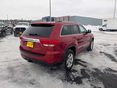 2011 Jeep Grand Cherokee, $12987. Photo 8