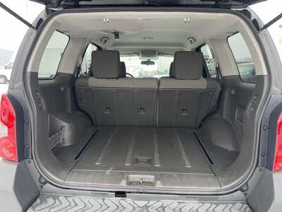 2014 Nissan Xterra, $9995. Photo 9