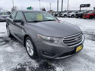 2014 Ford Taurus, $8995. Photo 2