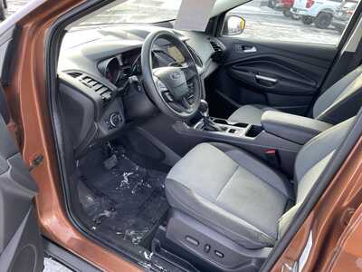 2017 Ford Escape, $12997. Photo 12