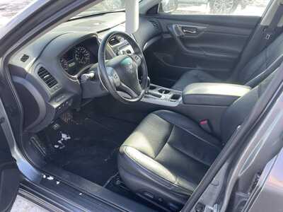 2015 Nissan Altima, $7995. Photo 12