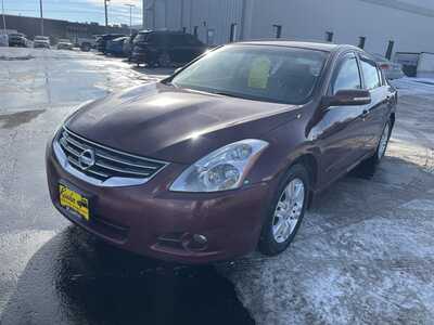 2012 Nissan Altima, $4995. Photo 4