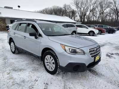 2017 Subaru Outback, $14450. Photo 2