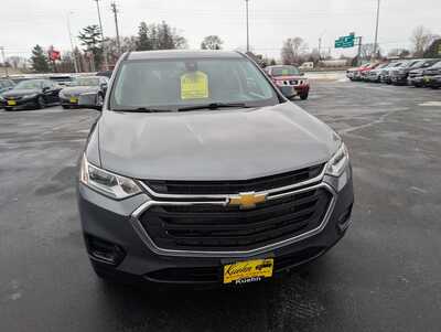 2020 Chevrolet Traverse, $15986. Photo 3