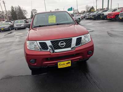 2016 Nissan Frontier, $21985. Photo 3