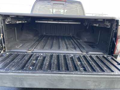 2017 Nissan Frontier, $18992. Photo 10