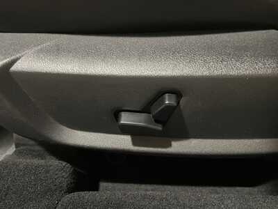 2009 Dodge Challenger, $15997. Photo 11